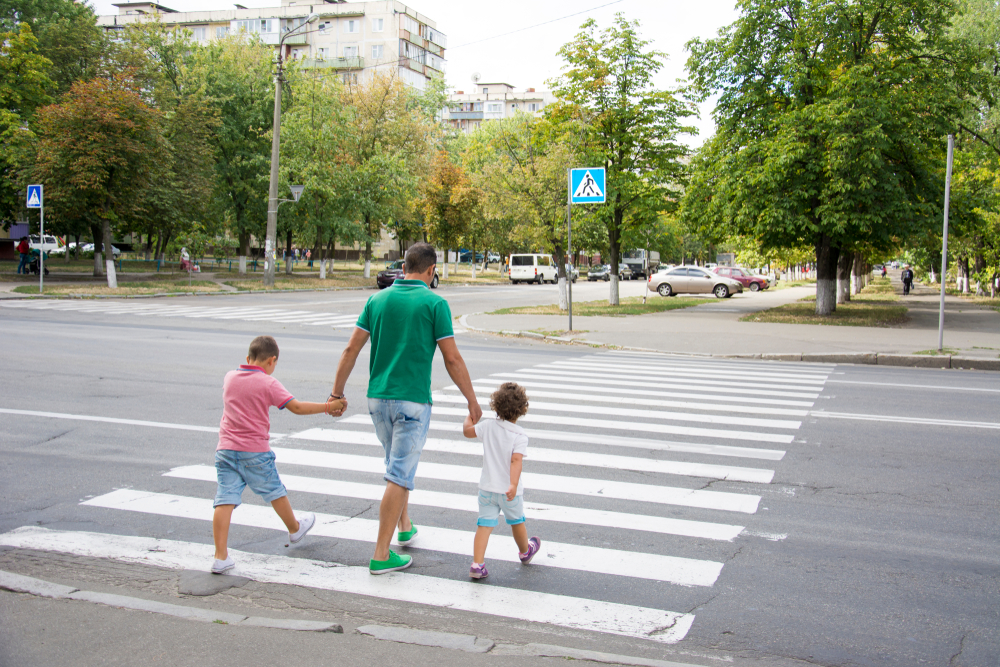 6 Pedestrian Road Safety Tips Parents Need to Teach Kids